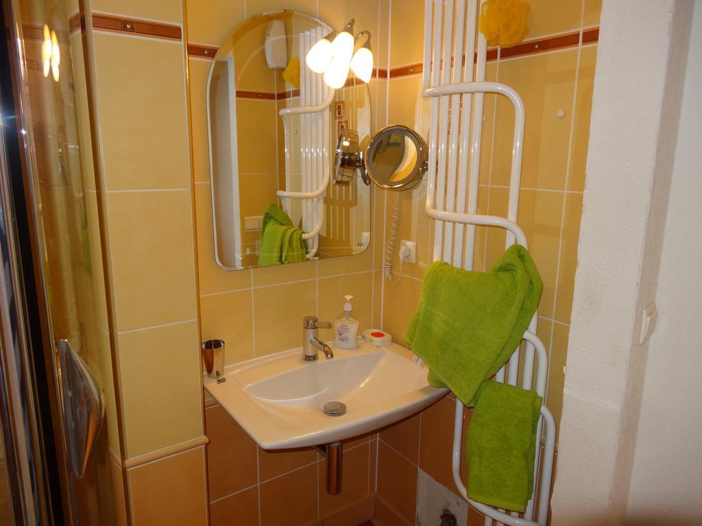 Chata Triomint Senec Habitación foto